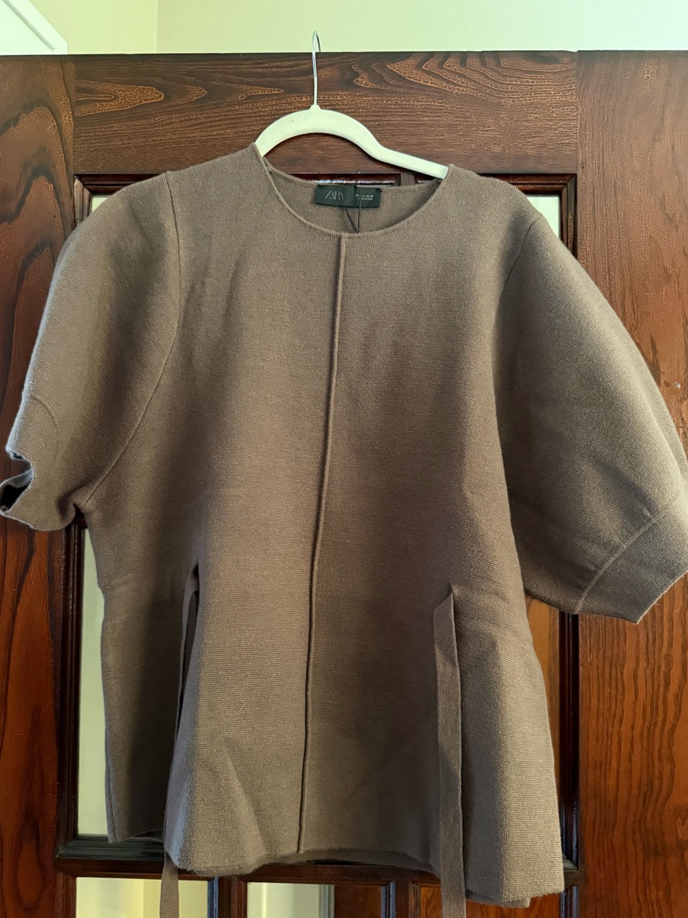 NWT Zara Brown Short-Sleeve Stretchy Thick Material sweater with tie front waist